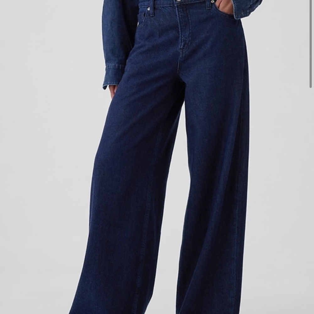 Gap Ultrasoft Baggy Midrise Jeans in Rinsed Indigo, 28/6R